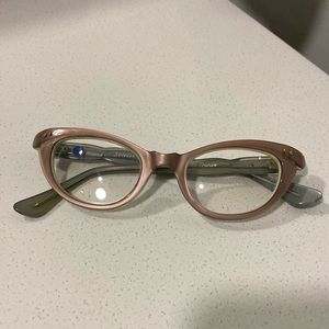 Selecta Vintage Prescription Cat Eye Glasses in Mauve/Pink Made in France 1960’s